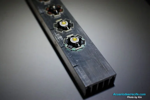 Selección de conexión para LED de alto poder de 3W