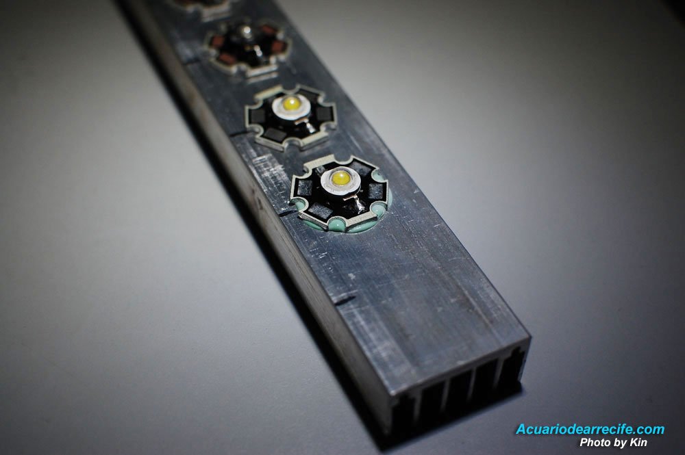Selección de conexión para LED de alto poder de 3W
